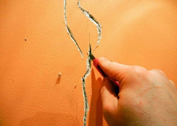 Ремонт гипсокартона: как заделать отверстие, устранить трещину или восстановить после демонтажа плитки