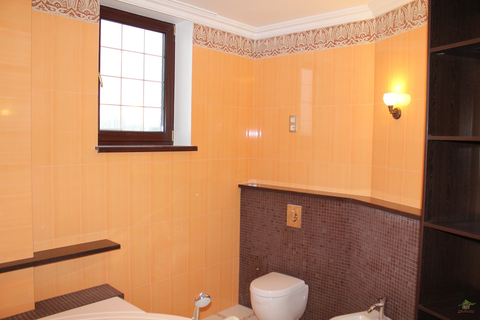 Чем отделать стены в ванной: пвх панели, мдф, мозайка, трафарет, декоративная штукатурка