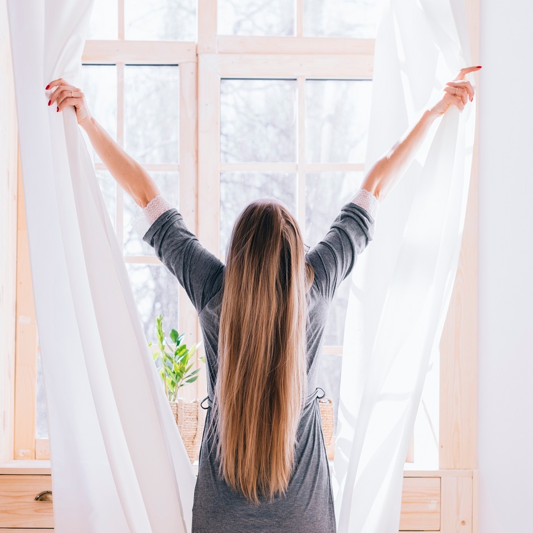 8 ситуаций, когда стоит отказаться от штор в квартире и получить кардинально новый интерьер