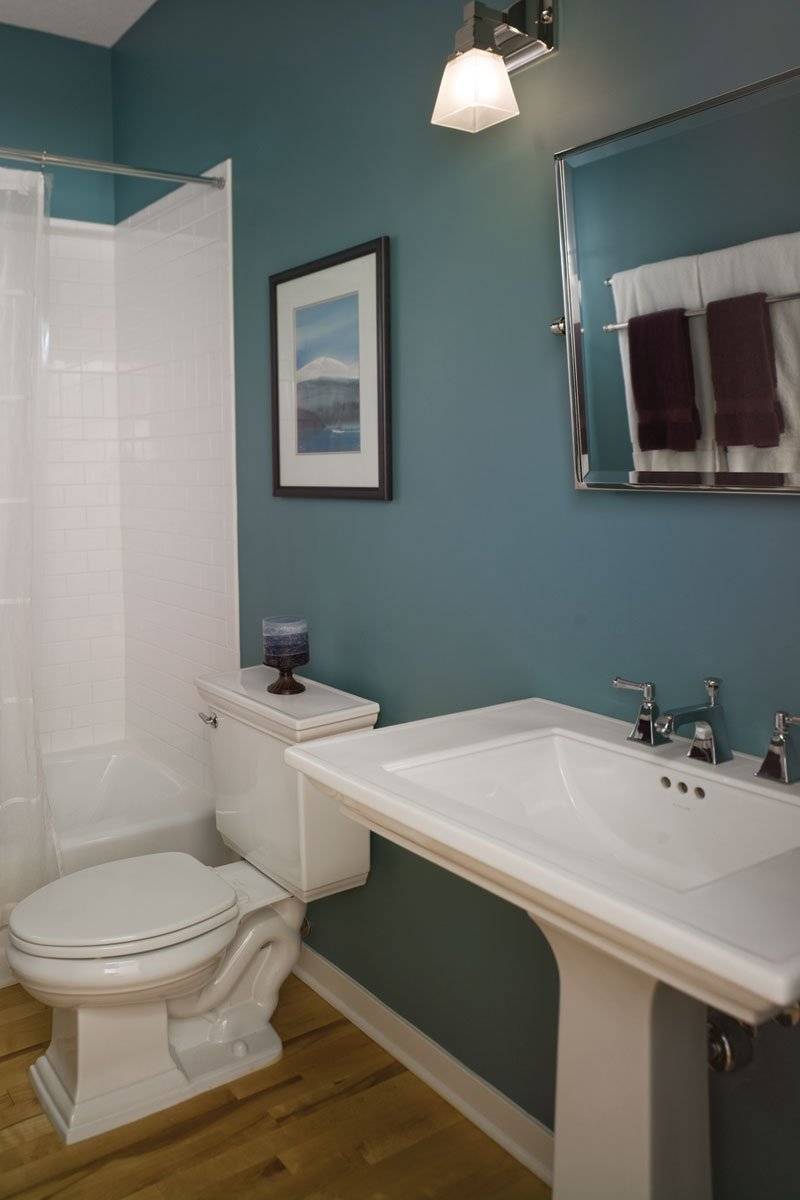 Бюджетный ремонт ванной комнаты: советы, отделка стен