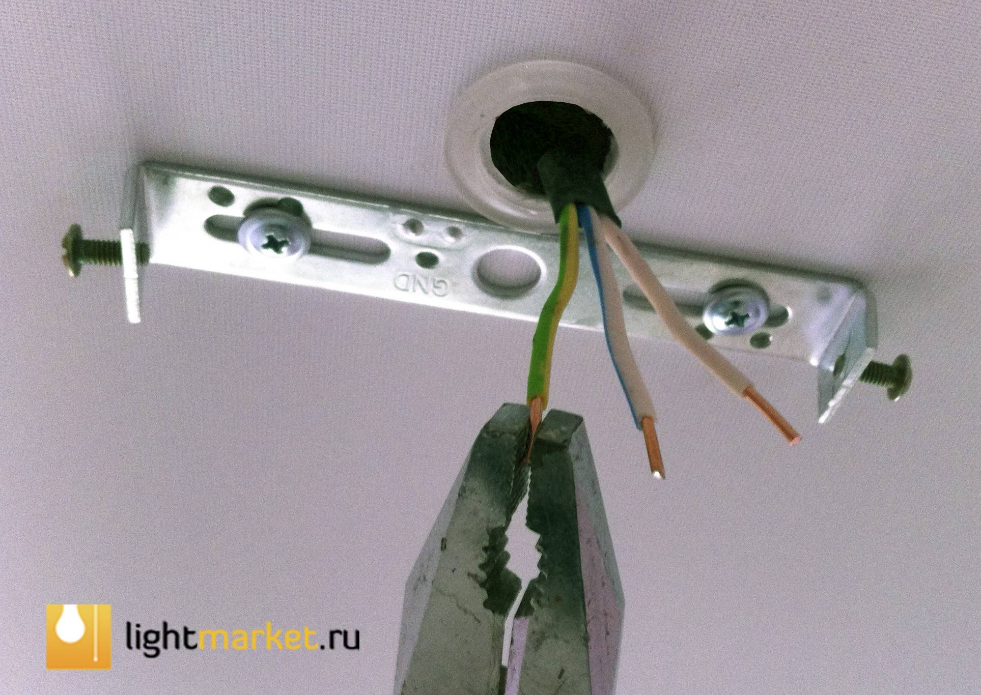 Как повесить светильник на потолок из гипсокартона