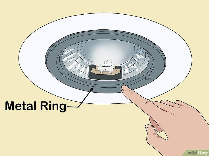 Как поменять встроенный светильник в потолке