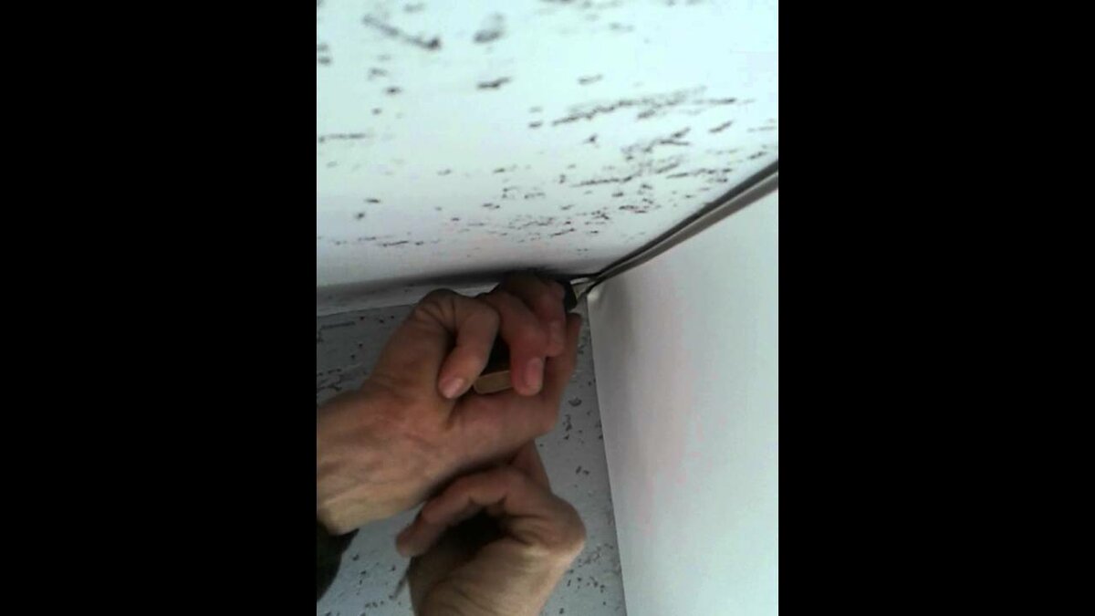 Демонтаж натяжного потолка: пошаговая инструкция