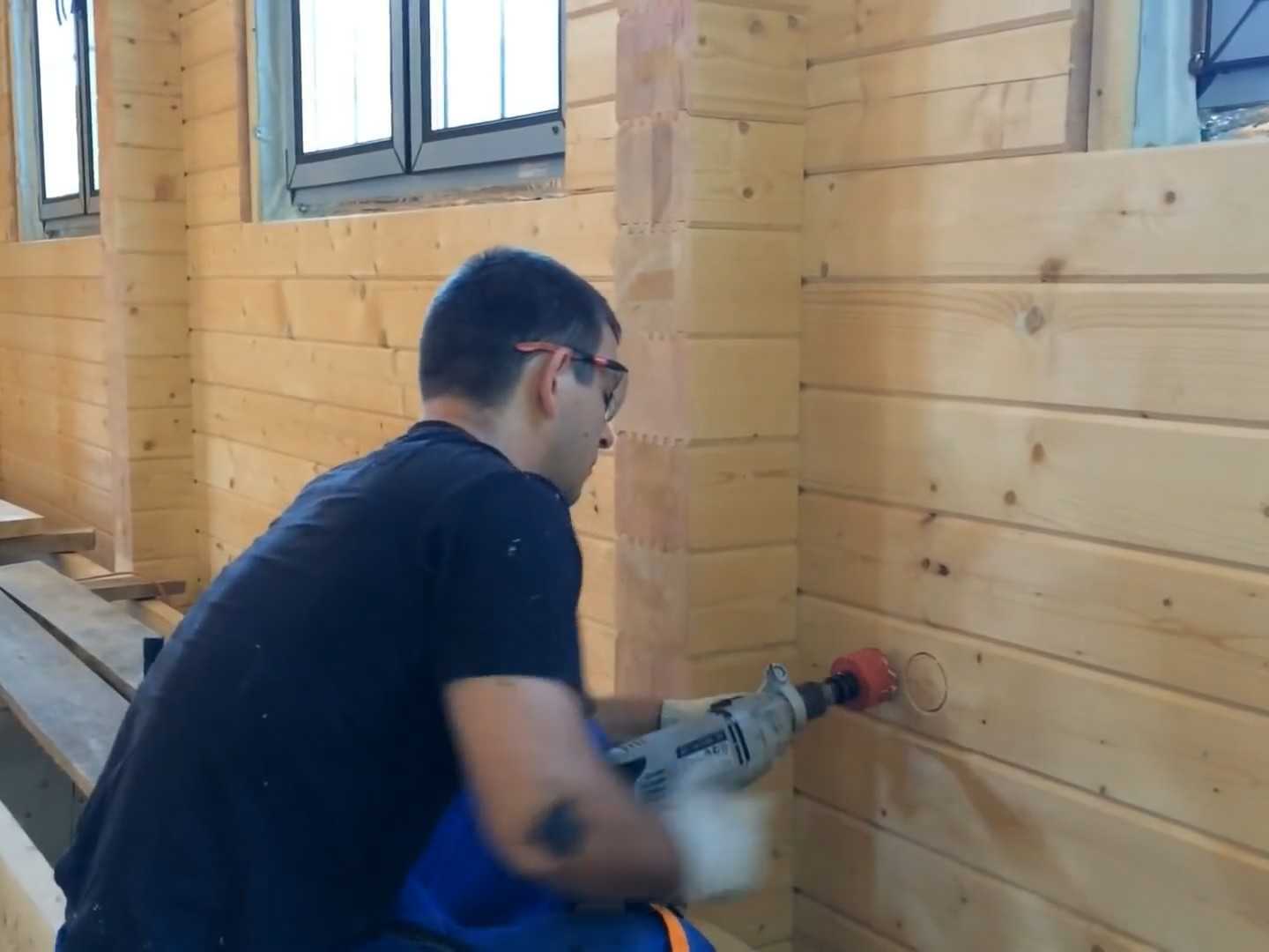 Обшивка дома имитацией бруса (40 фото + видео): отделка стен внутри, как правильно обшить, как крепить, чем покрасить, технология монтажа используемых материалов | как сделать своими руками