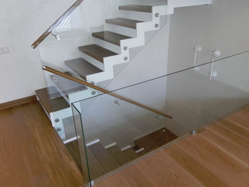 Стеклянные лестницы в интерьере (50 фото): красивые конструкции для дома — дизайн и ремонт в квартире и доме
