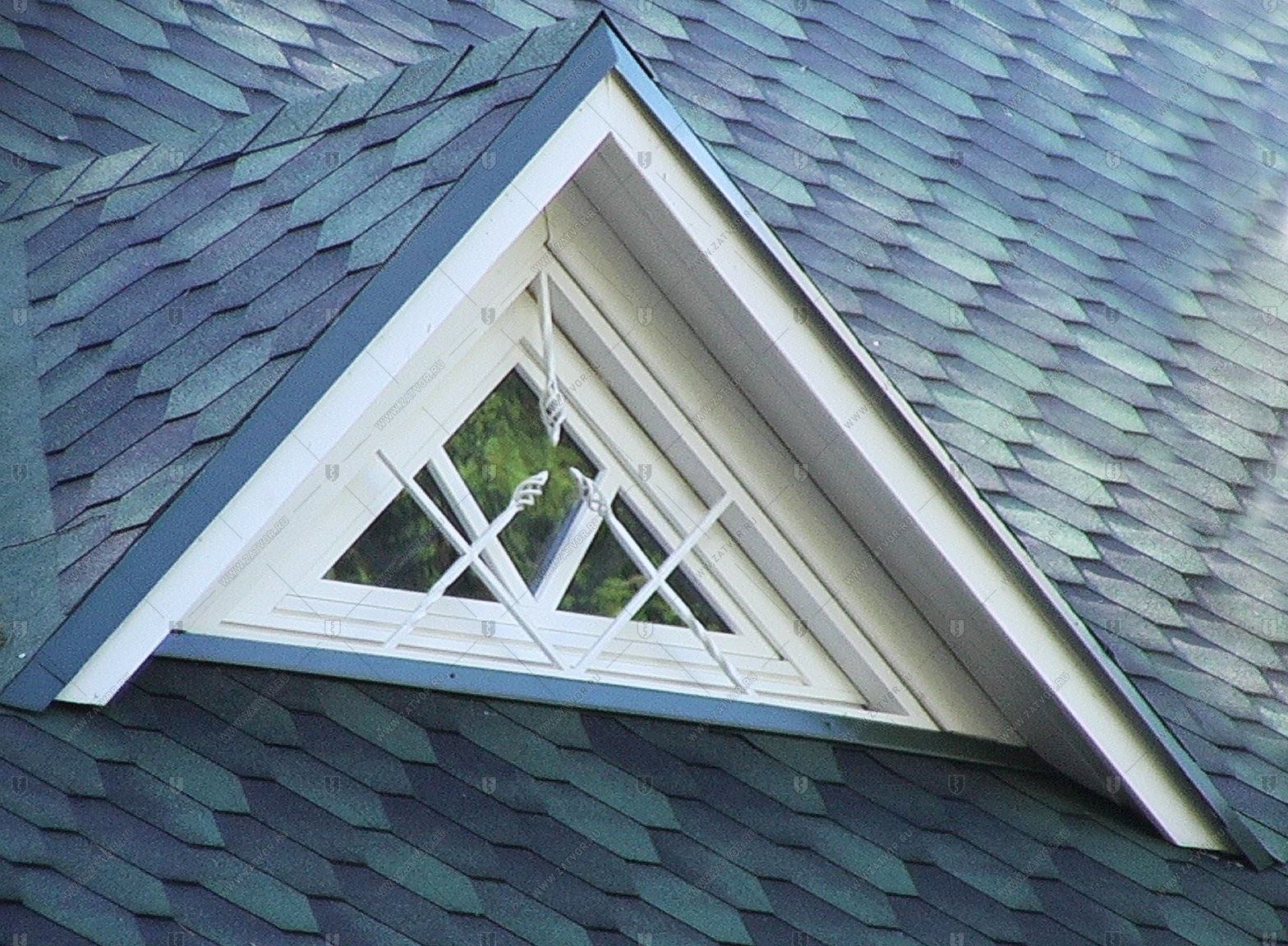 Слуховые окна на крышу: виды, предназначение, конструкции по госту