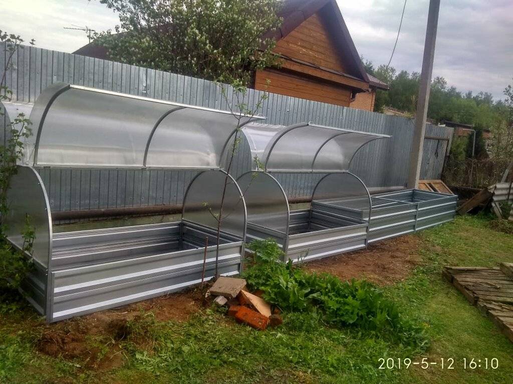 Топ-10 лучших теплиц для огорода в 2023 году в рейтинге zuzako по отзывам дачников