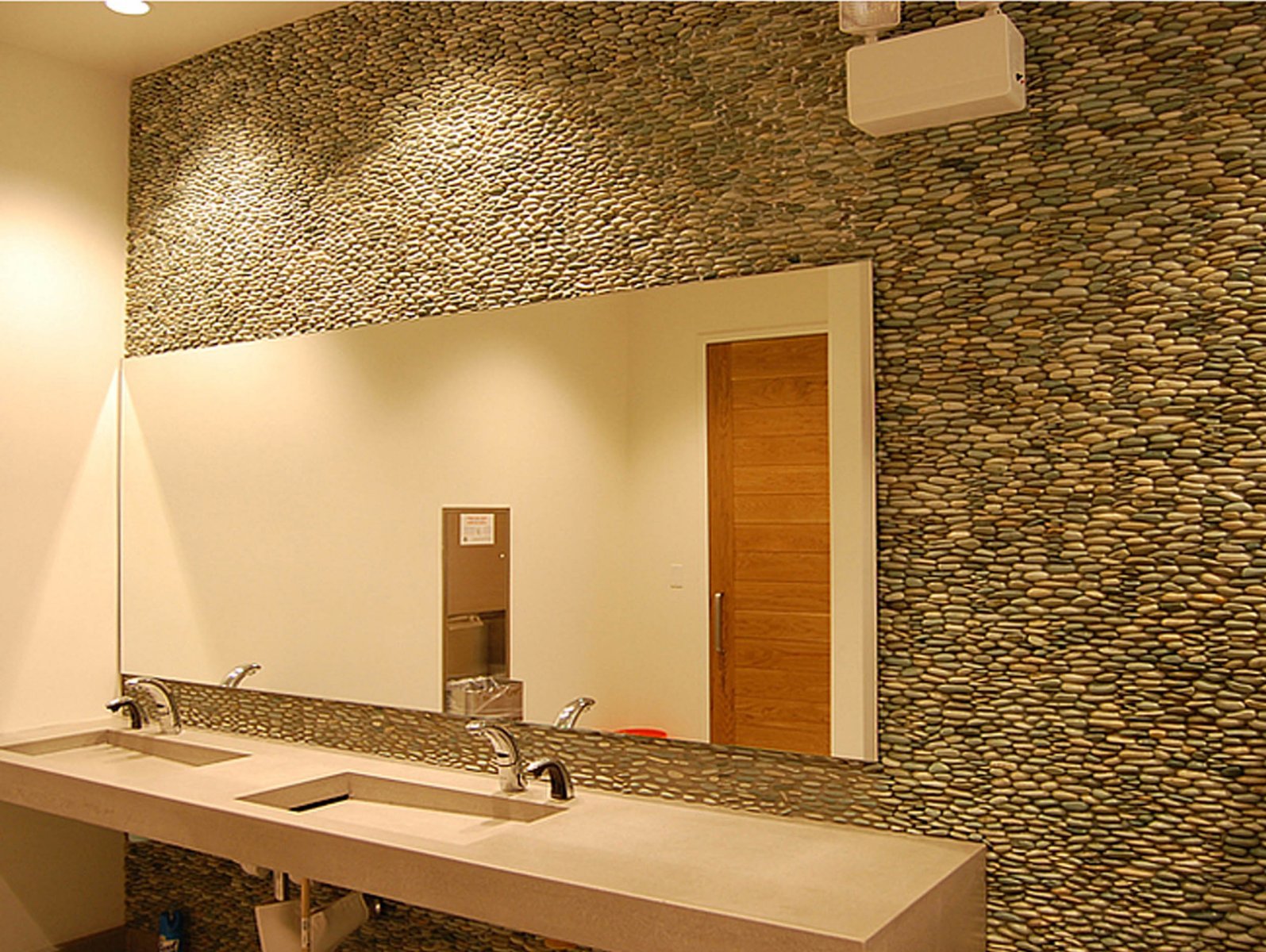 Чем отделать стены в ванной комнате: лучшие материалы отделки стен