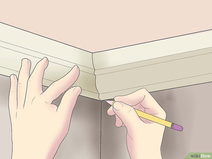 Как правильно сделать угол на потолочном плинтусе?