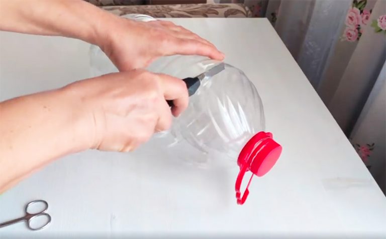 Баллон воды для кулера: сколько литров, размеры и объем бутылки с водой в горячих и холодных баках