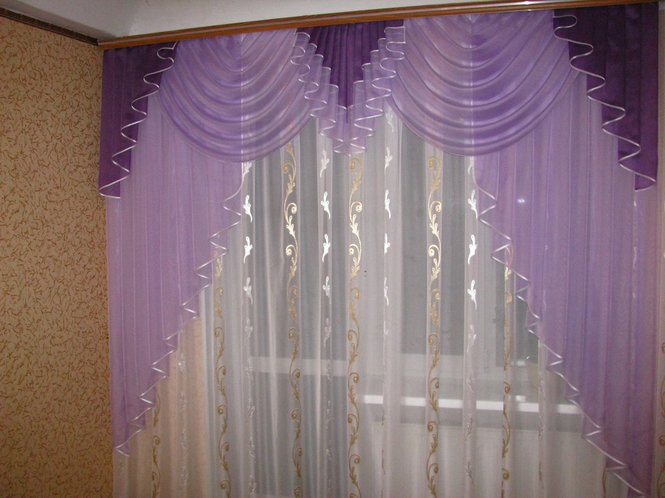 Подбираем шторы из вуали двух цветов: 5 советов и фото в интерьере