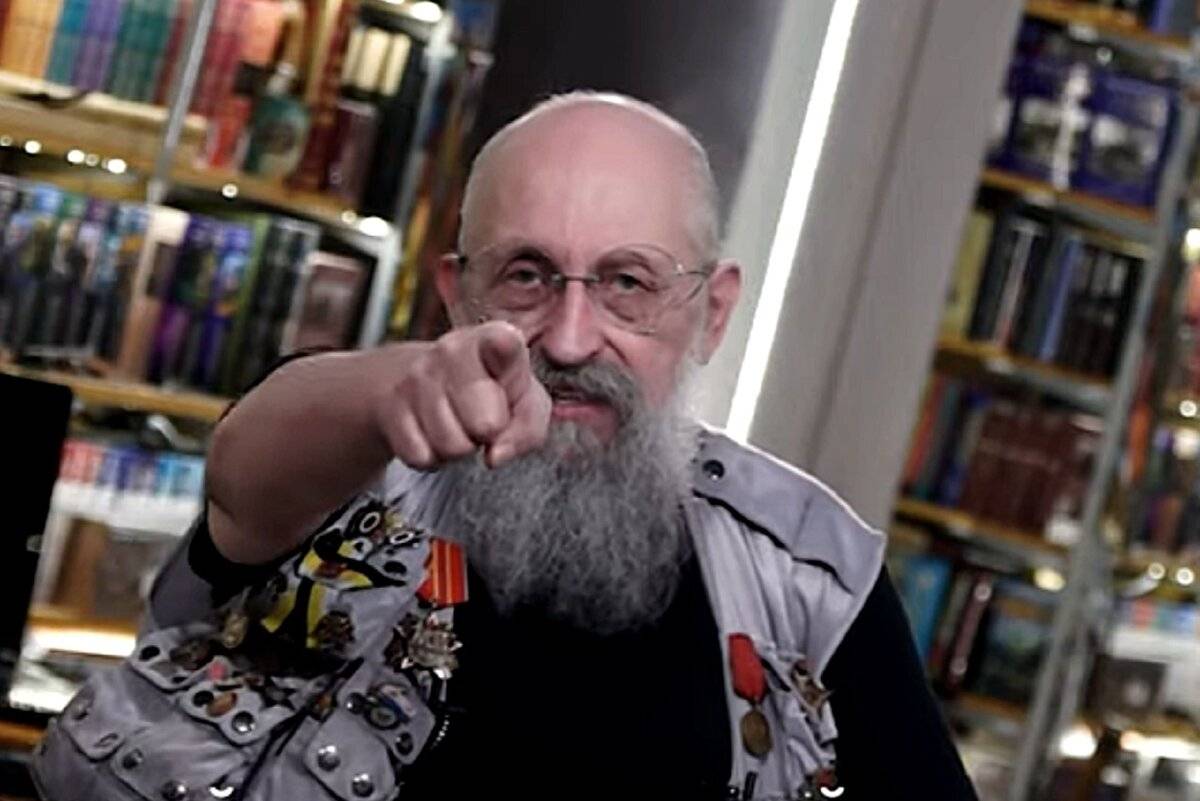 Где живет известный умник, публицист анатолий вассерман