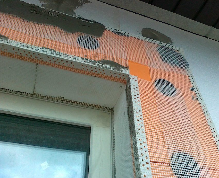 Штукатурка по пенопласту фасадная: как оштукатурить пенополистирол, можно ли штукатурить фасад для наружных работ, как заштукатурить