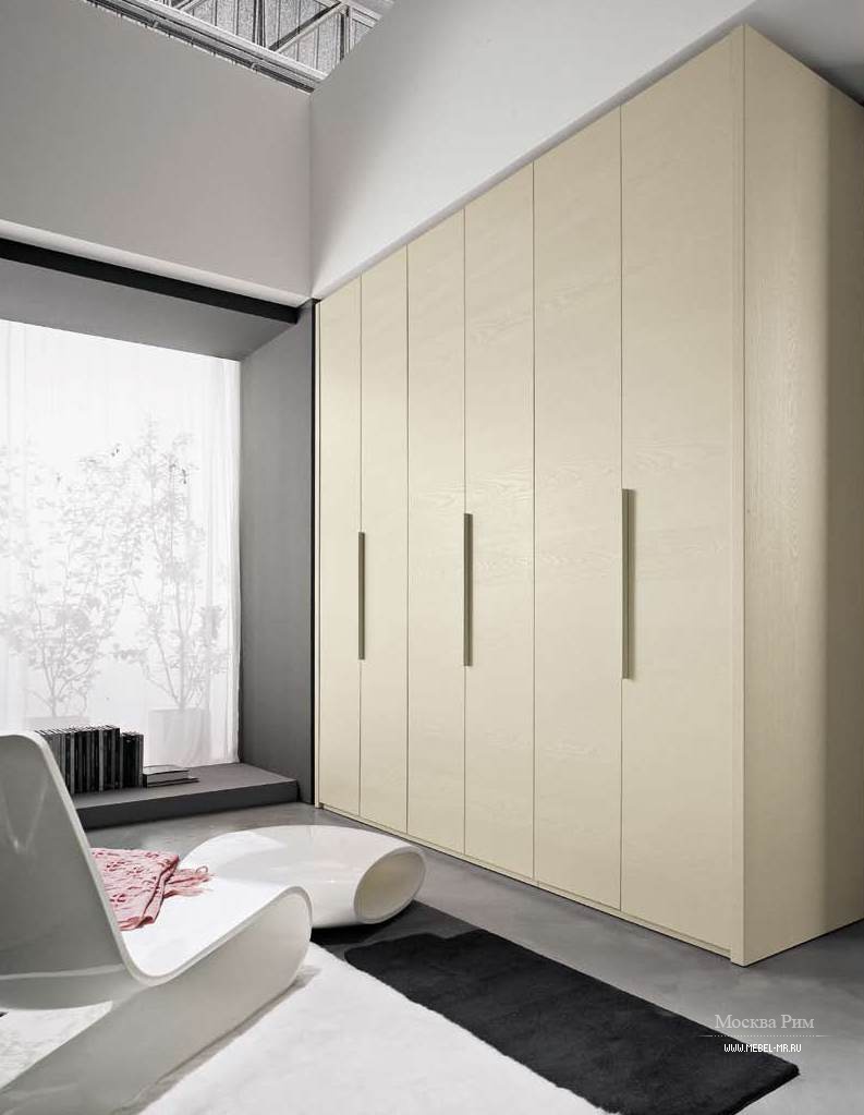 Встроенный шкаф купе в спальню: дизайн в современном стиле
 - 19 фото