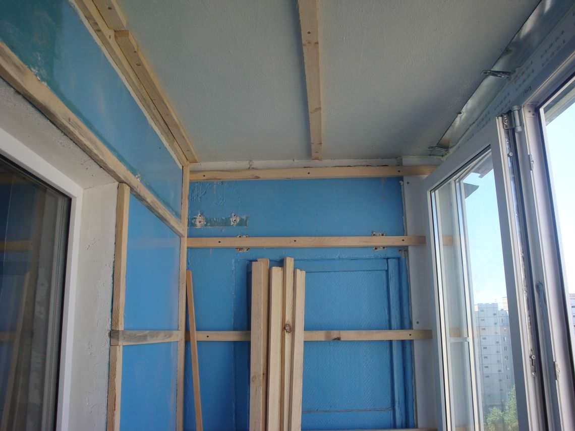 Какими панелями лучше отделать балкон - клуб мастеров
