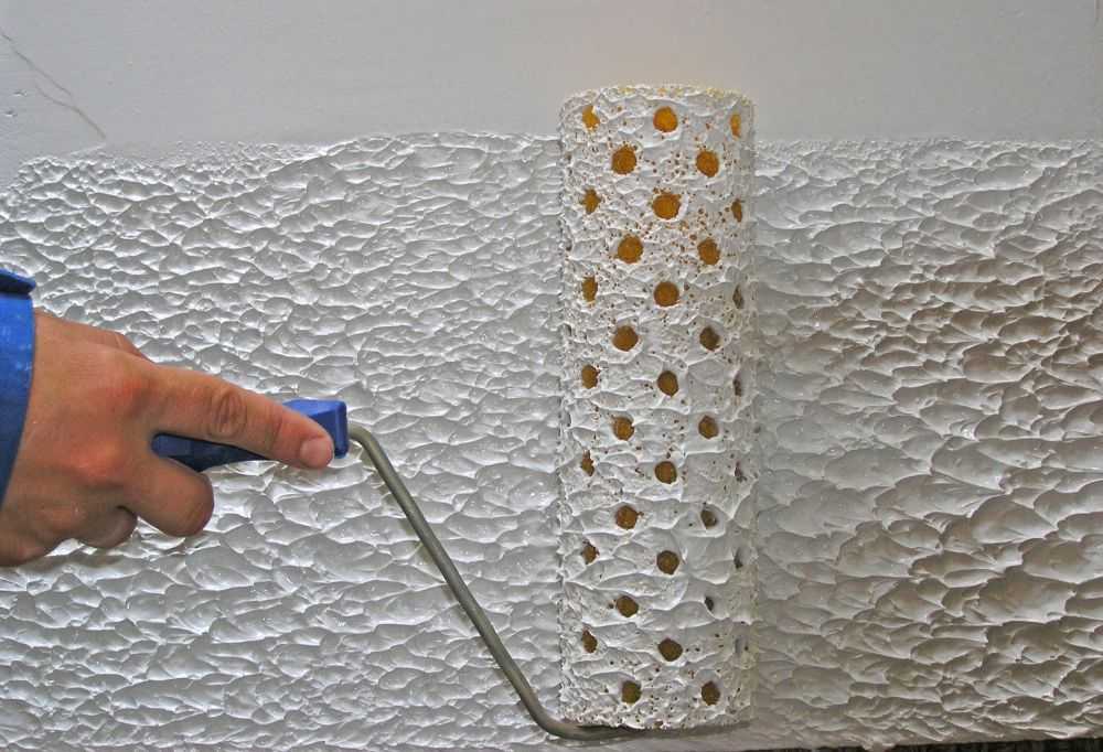 Фактурная штукатурка для внутренней отделки стен своими руками: виды, нанесение, покраска