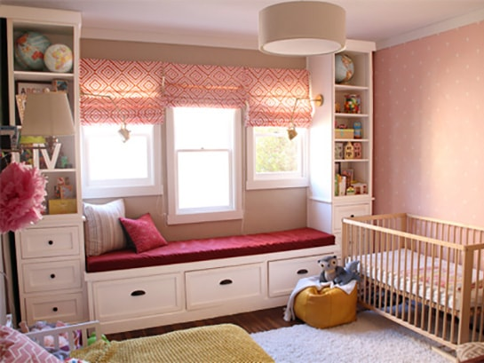 Римские шторы в детскую комнату: советы по выбору материала, цвета, дизайна для мальчика или девочки