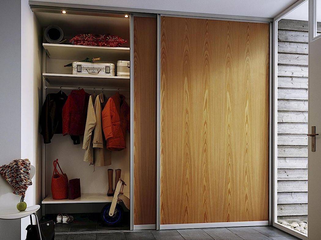 Шкаф купе в коридор: 50 современных моделей на фото
