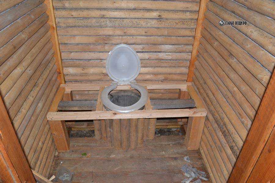 Унитаз для дачного-уличного туалета: разновидности и особенности монтажа- обзор +видео