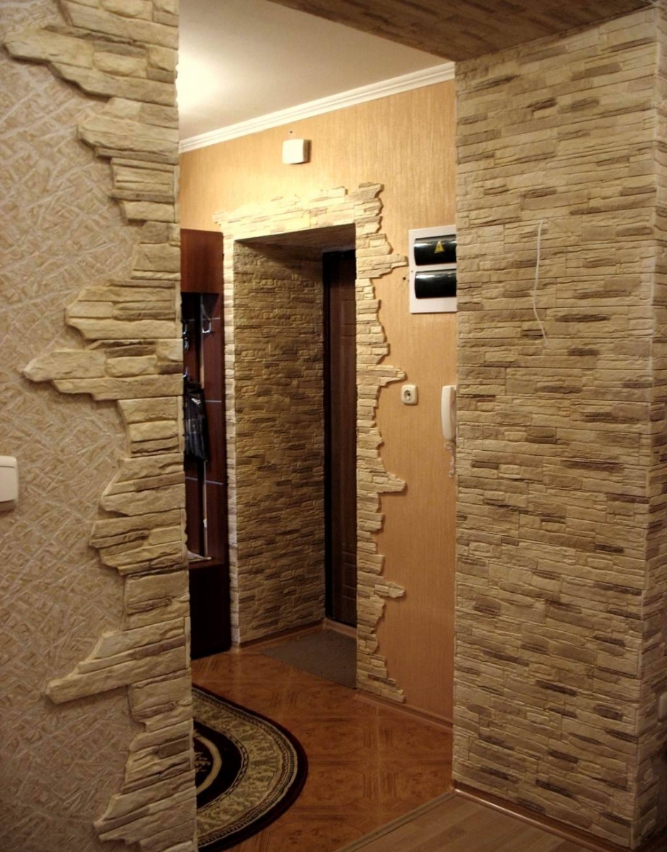 Камень в прихожей - 40 фото в интерьере