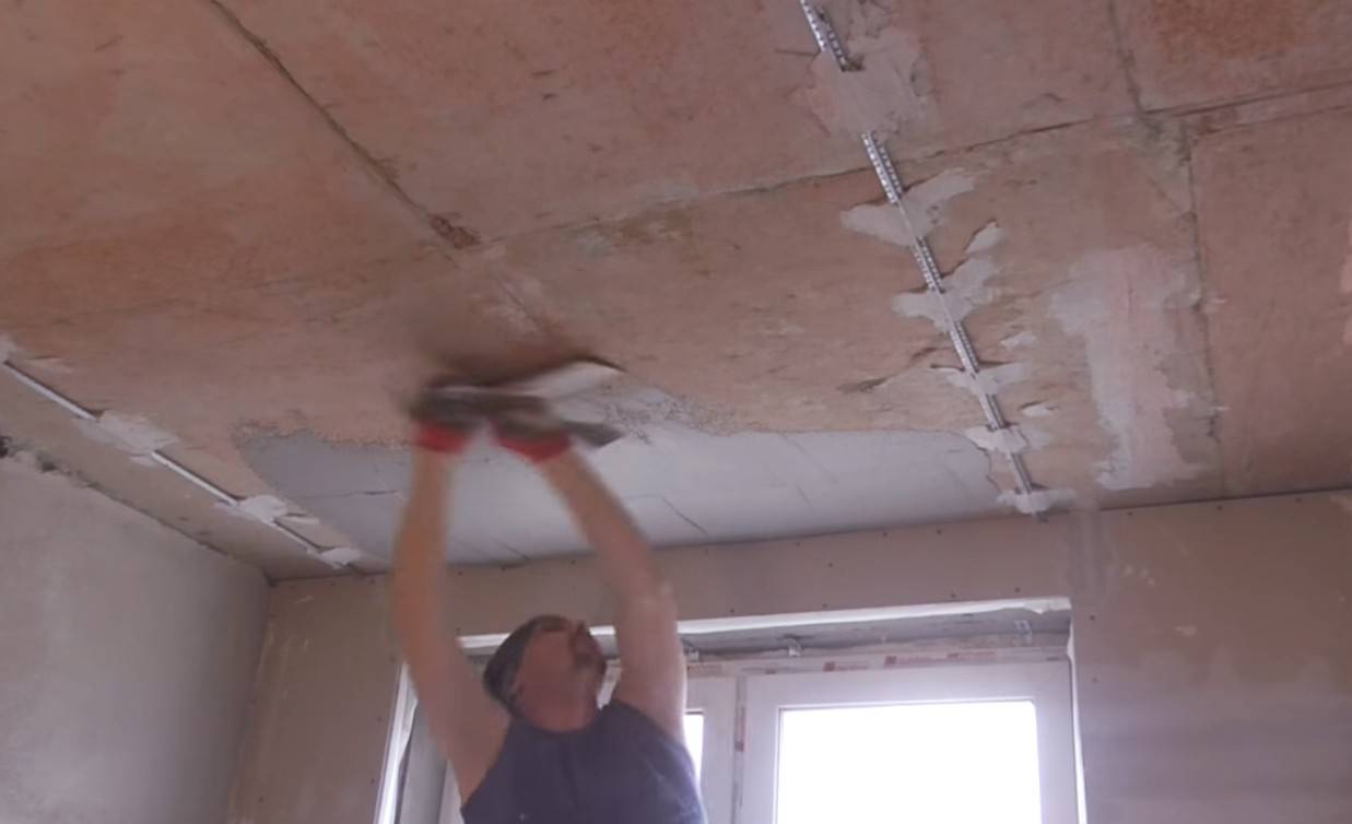 Как правильно выровнять потолок своими руками