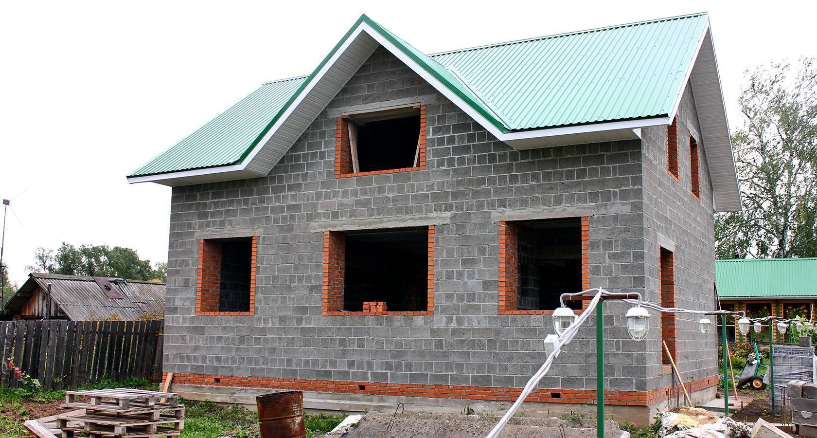 Строительство дома из шлакоблока: плюсы и минусы   строительство домов и конструкций из пеноблоков