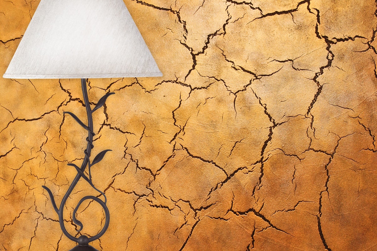 Покраска под мрамор — один из способов декорирования поверхности стен или искусственного камня