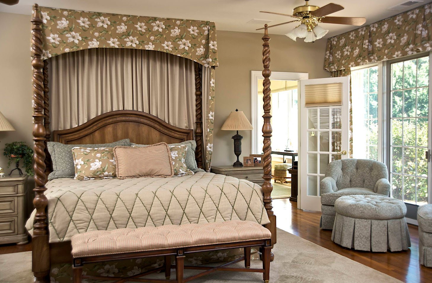 Спальня в восточном стиле: дизайн интерьера, выбор мебели и декора