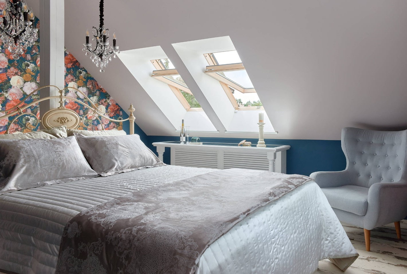 Спальня на мансарде (60+ фото) — идеи дизайна и отделки, освещение