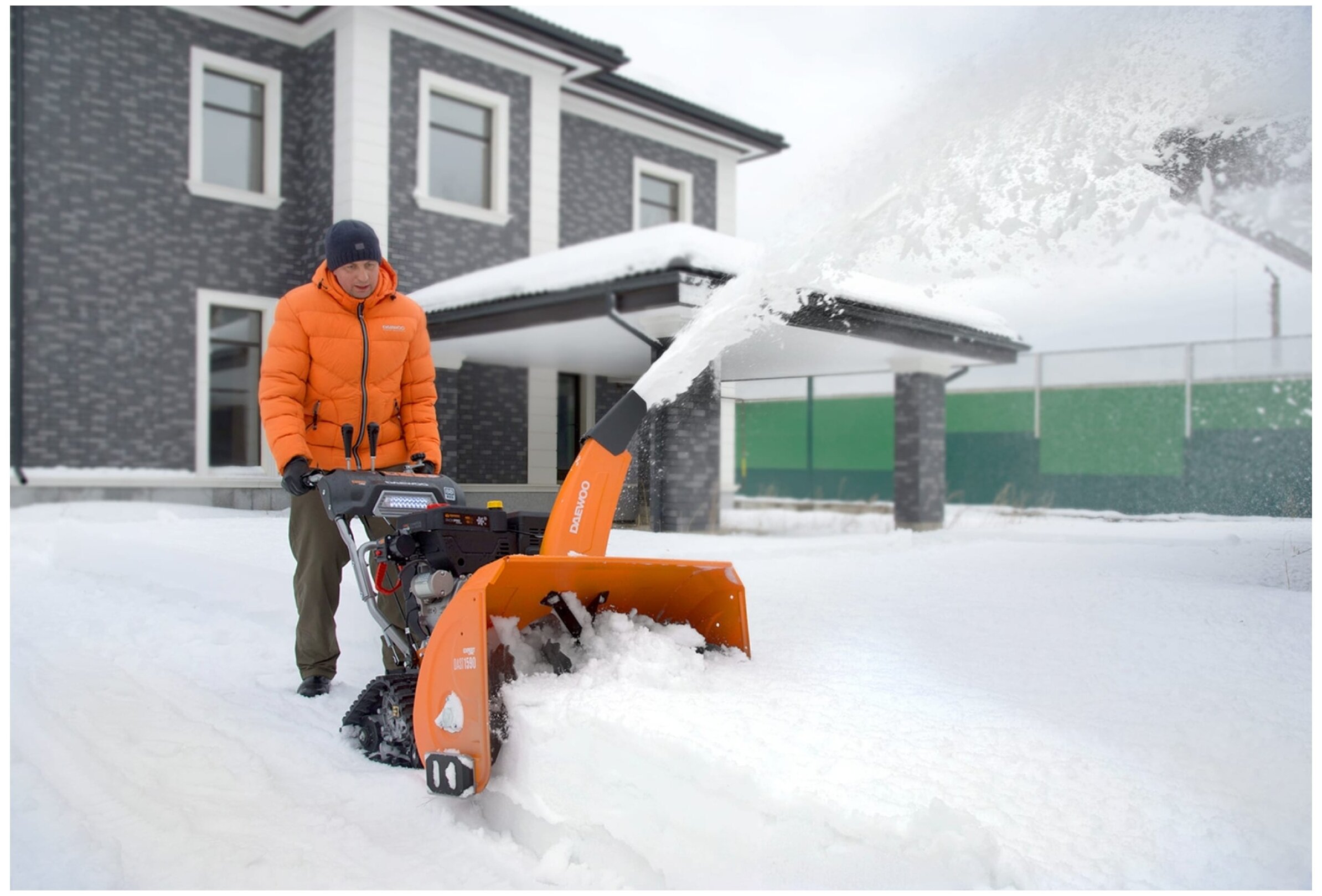 Снегоуборочная техника для дома и дачи: секреты выбора