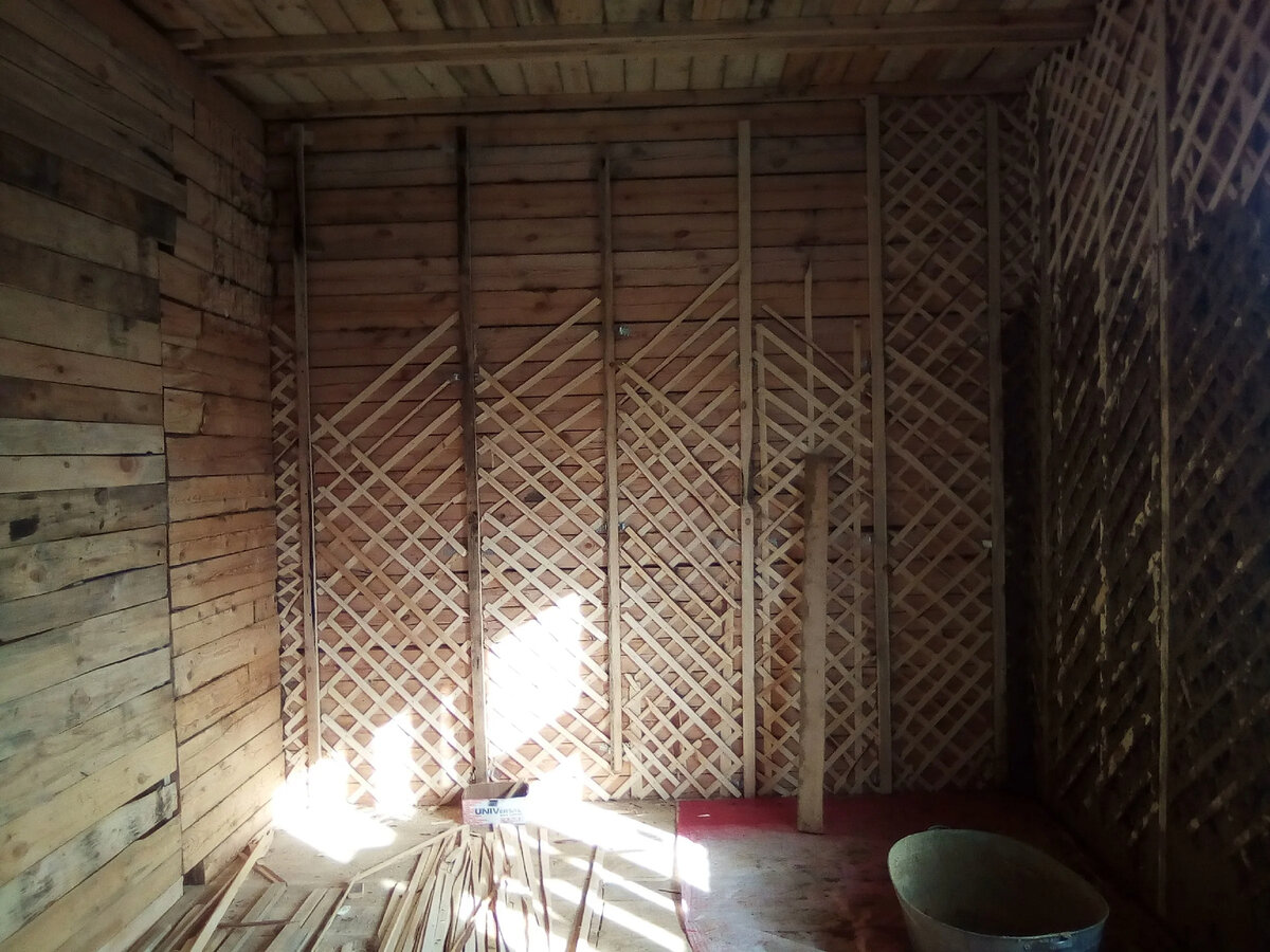 Штукатурка деревянных стен внутри и снаружи дома