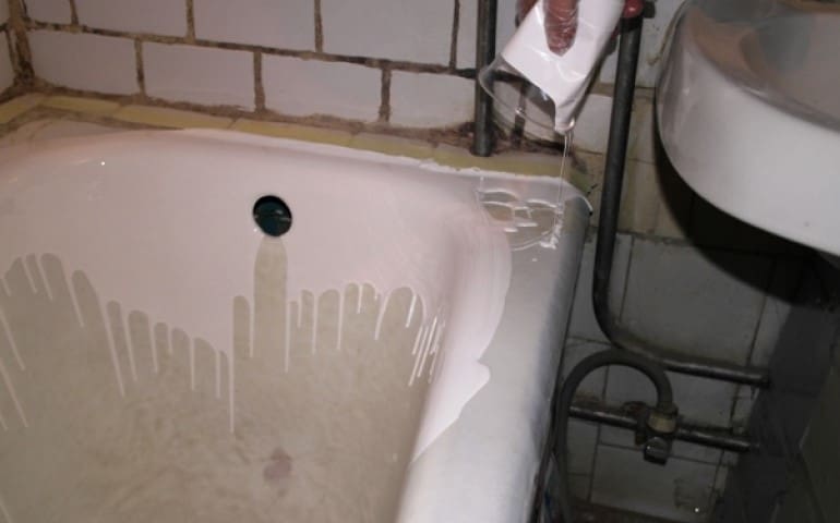 Простая реставрация ванны своими руками: 4 варианта - vodatyt.ru