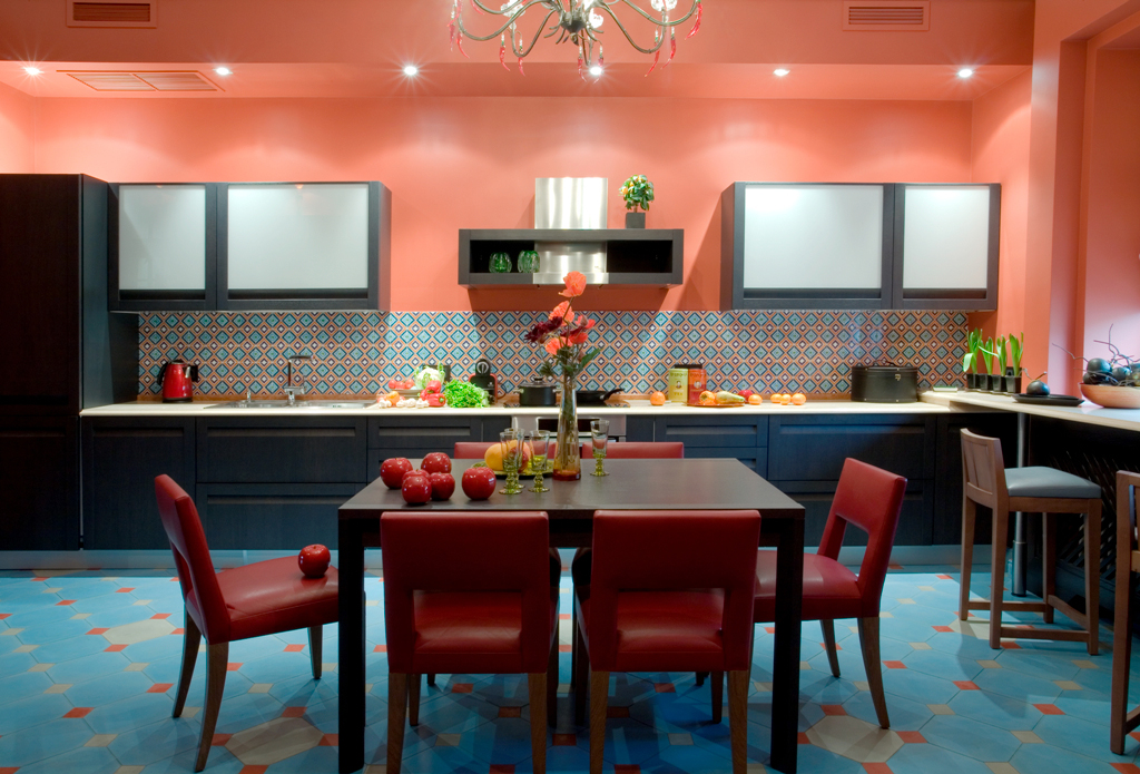 Сочетание цветов в интерьере кухни: 100+ современных новинок фото