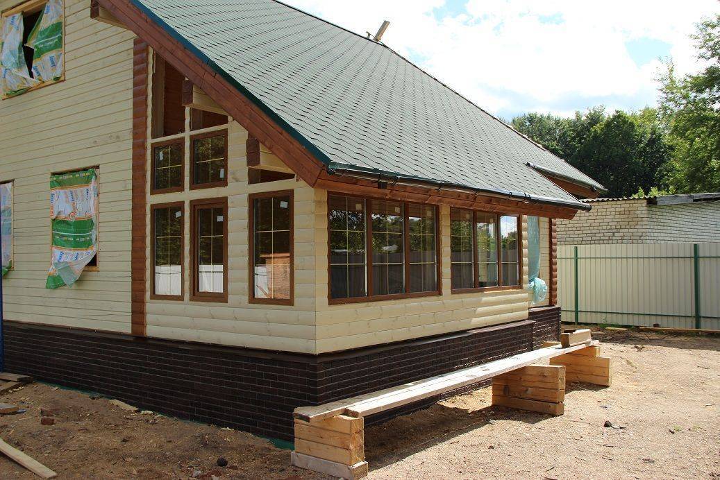 Пристройка к деревянному дому: современные проекты